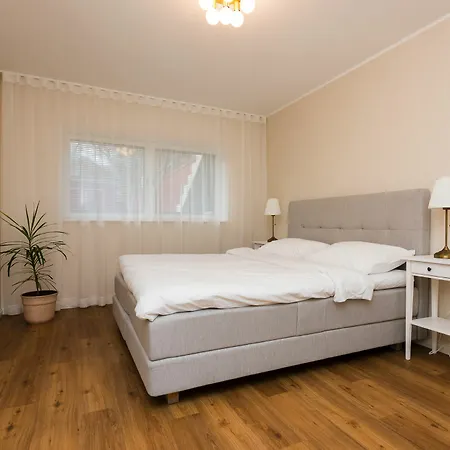 - No Contact Check In * 탈린