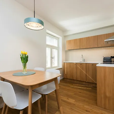 Apartment - No Contact Check In