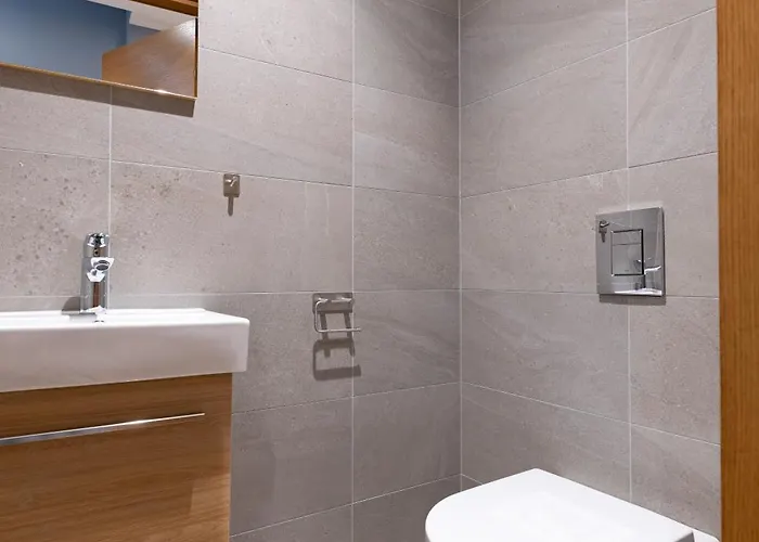 - No Contact Check In * Ταλίν