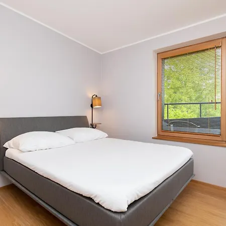 - No Contact Check In * Reval