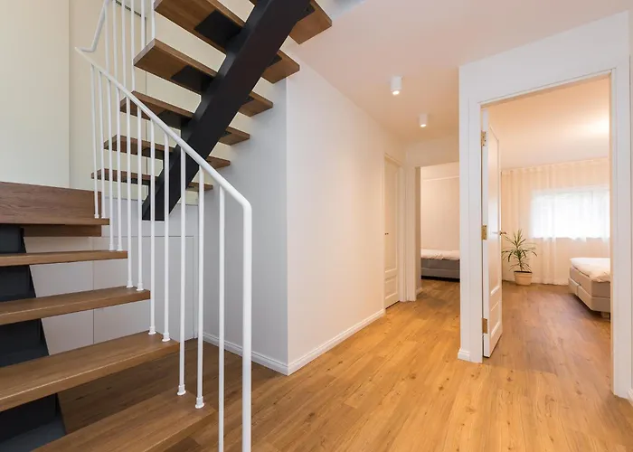 - No Contact Check In Apartament *