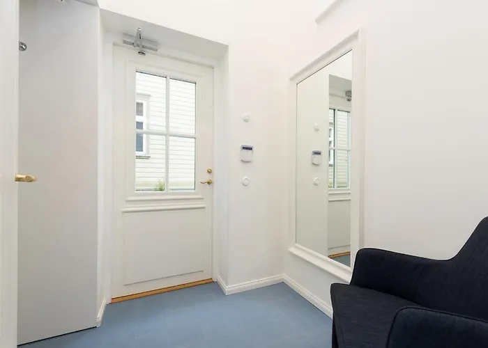 - No Contact Check In Apartament *